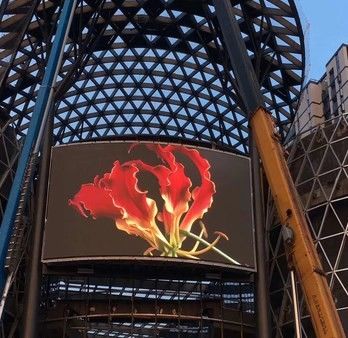 P4 P5 P6.67 Bên ngoài LED Video Walls màn hình LED màu đầy đủ chống nước Pixel nhỏ