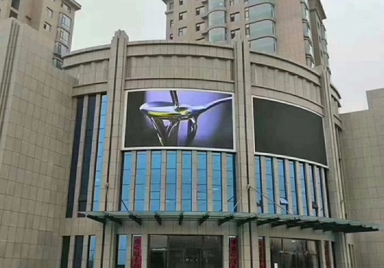 Màn hình treo tường video LED ngoài trời tùy chỉnh Tủ sắt chống nước IP65