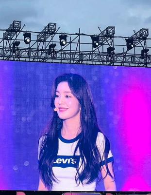 Màn hình LED cho thuê đầy đủ màu P3.91 500x1000mm Màn hình LED video trong nhà ngoài trời