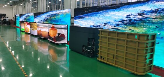 Màn hình LED quầy lễ tân