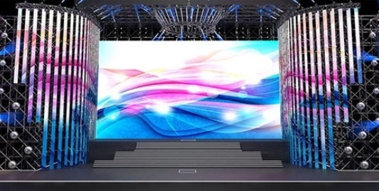 Màn hình hiển thị Led cong quảng cáo trong nhà di động P3.91 900cd 43 quét