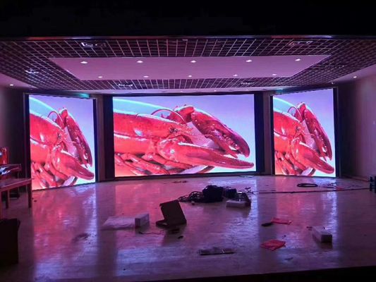 Tủ màn hình LED nhôm đúc bền bỉ cho thuê trong nhà P4.81 1000mmx500mm