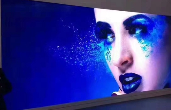 SMD1212 Quảng cáo màn hình LED Pixel Pitch hẹp 1R1G1B Led Pixel Wall RoHs FCC