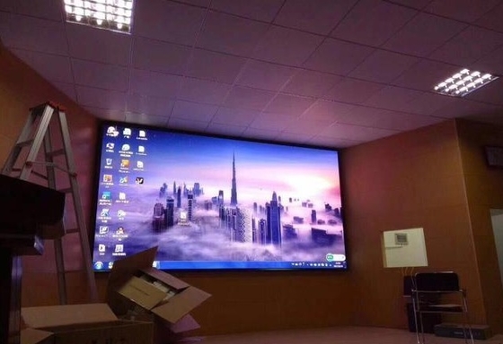 Màn hình LED Longda trong nhà Tủ treo tường video bền 320 × 160mm 3840hz