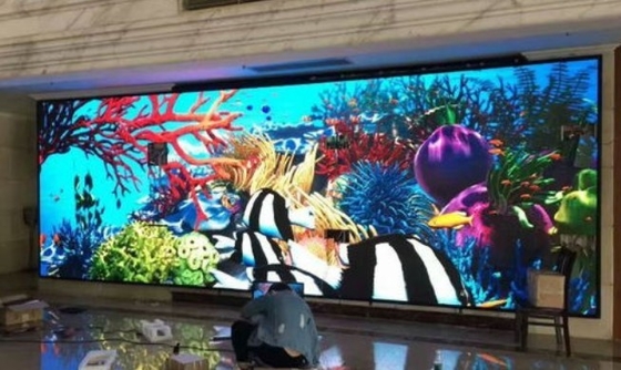Tủ màn hình Led P3 trong nhà 576 * 960mm Độ phân giải cao 180W / Sqm OEM
