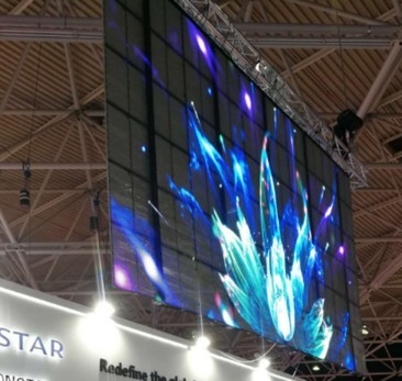 3,9mm 7,8mm TV Quảng cáo thương mại Màn hình Led Treo HD