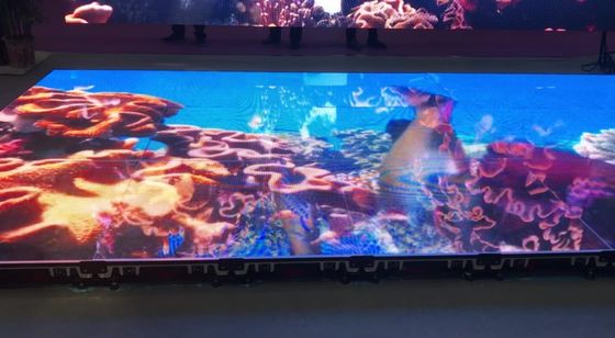 Mức độ nhẹ, bền trong nhà / ngoài trời màn hình gạch sàn LED RGB Đèn thay đổi màu sắc
